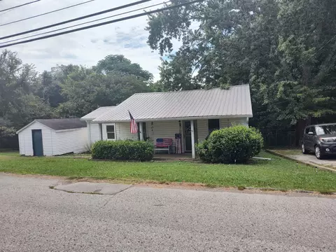 309 W Everett St, Sparta, TN 38583