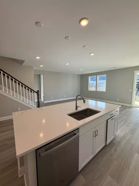 1738 Allwood Ave, Murfreesboro, TN 37128