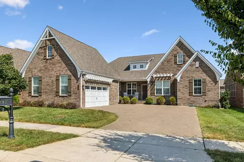 747 Eldon Ln, Nolensville, TN 37135