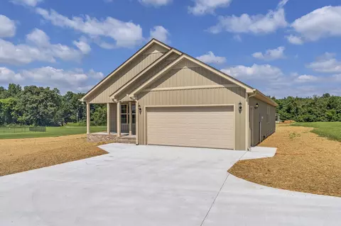5433 Old Manchester Hwy, Tullahoma, TN 37388
