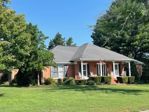 318 Constitution Ct, Smyrna, TN 37167