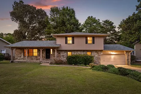 7012 Fairington Cir, Hixson, TN 37343