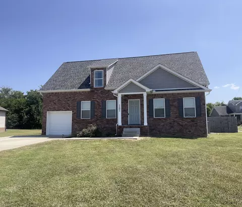 1401 Allison Dr, Lebanon, TN 37087