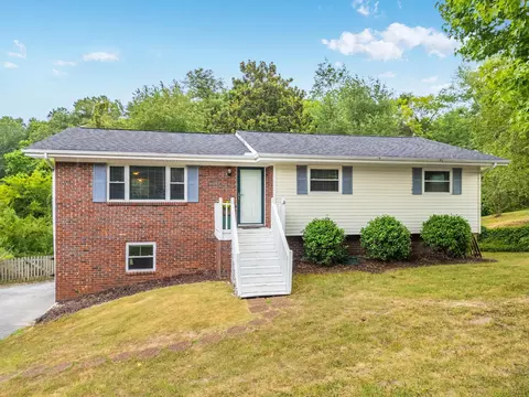 1202 Northern Hills Rd, Hixson, TN 37343