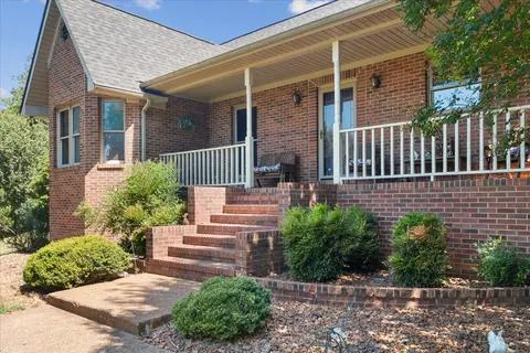 1446 Union Grove Rd, Columbia, TN 38401