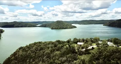 62 Harbor Pointe Dr, Silver Point, TN 38582 photo 3