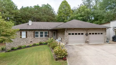 122 Grandview Dr, Lawrenceburg, TN 38464