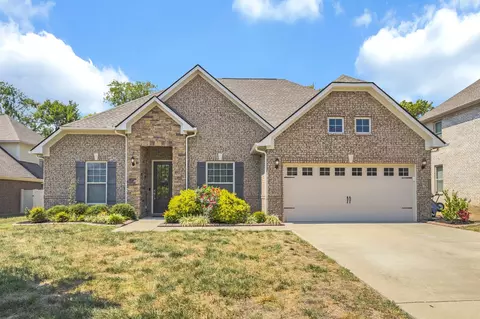1417 Burrows Ave, Murfreesboro, TN 37129