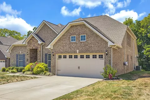 1417 Burrows Ave, Murfreesboro, TN 37129 photo 2
