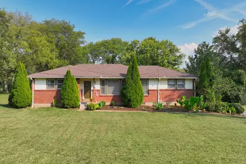 107 Port Dr, Madison, TN 37115