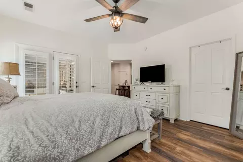 Bedroom - 5975 Cottingham Dr, Murfreesboro, TN 37128 photo 2 of 4