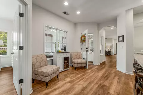 Entry Way - 5975 Cottingham Dr, Murfreesboro, TN 37128 photo 4 of 4