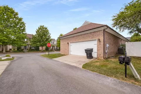 Exterior - 5975 Cottingham Dr, Murfreesboro, TN 37128 photo 10 of 10