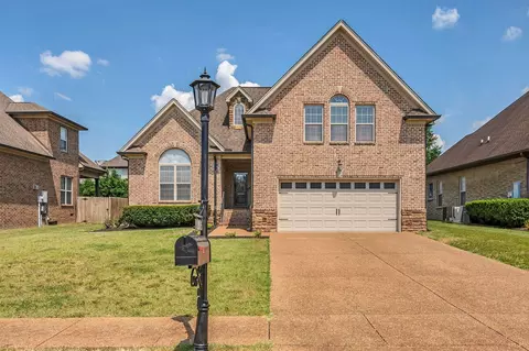 2015 Stonebrook Cir, Mount Juliet, TN 37122