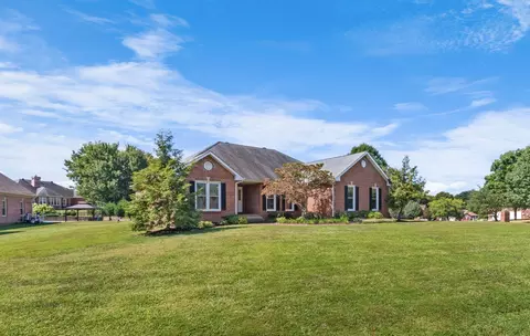 2547 Stone Briar Dr, Clarksville, TN 37043