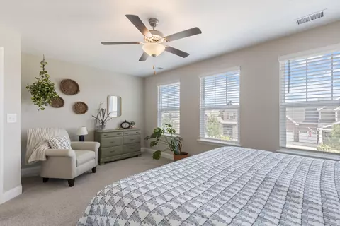 Bedroom - 1020 Violet St, Spring Hill, TN 37174 photo 5 of 7