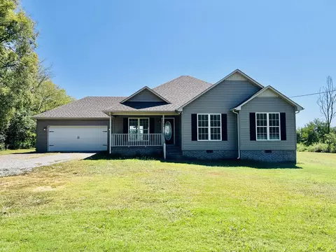 124 Old Huntsville Rd, Fayetteville, TN 37334