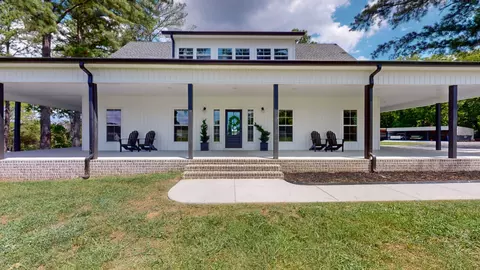 1406 W Lane St, Shelbyville, TN 37160