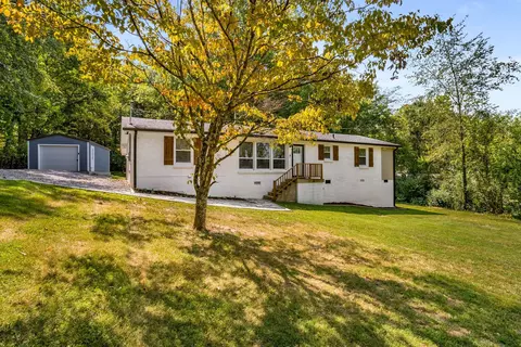 1011 Lovell Rd, Ashland City, TN 37015