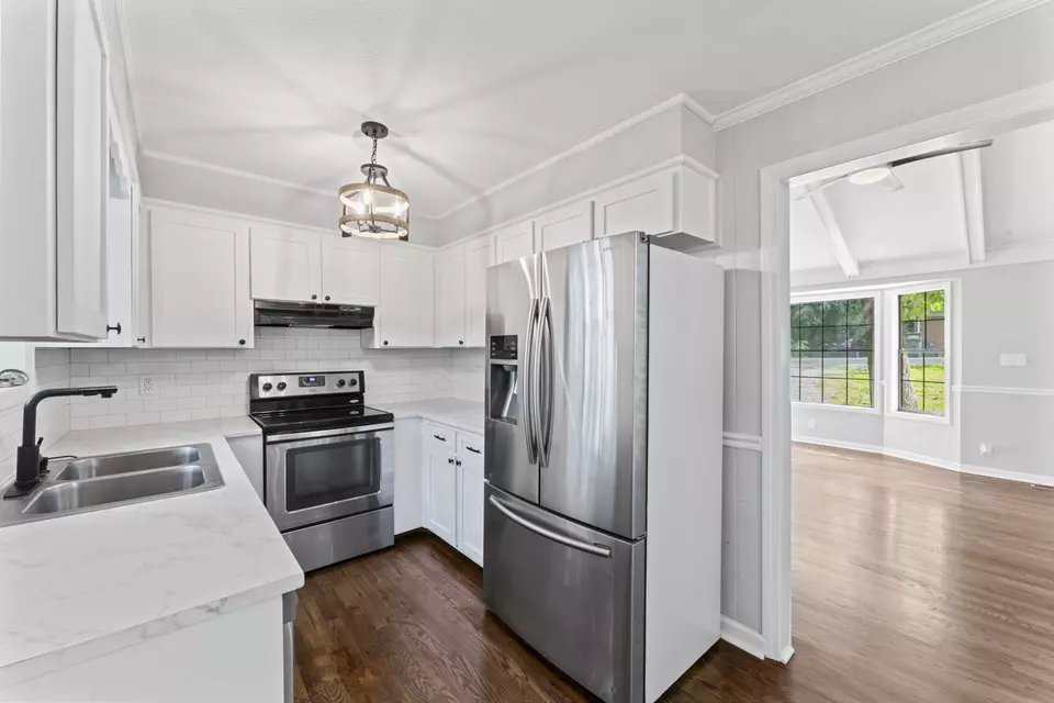 Kitchen - 1826 Winding Way Dr, White House, TN 37188 photo 1 of 2