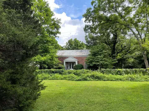 749 Hill Rd, Brentwood, TN 37027