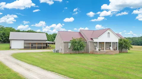 210 Howland Farm Ln, Hillsboro, TN 37342
