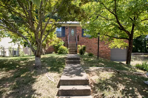 4962 Karen Ray Dr, Antioch, TN 37013