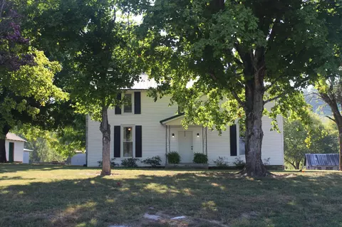 116 Old Bethel Rd, Fayetteville, TN 37334