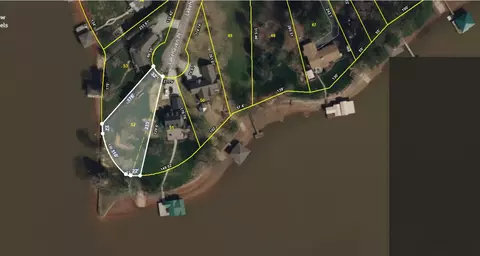 125 Lakehaven Pt, Decatur, TN 37322
