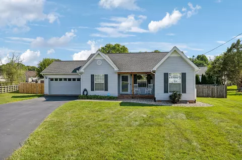 2020 Stafford Dr, Columbia, TN 38401