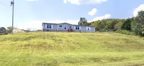 1575 Skillet Creek Rd, Hartsville, TN 37074