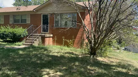 107 Mimosa Dr, Springfield, TN 37172