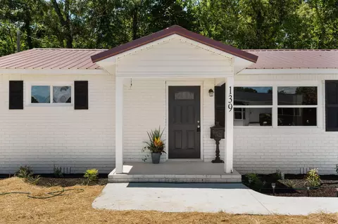 139 SE Duckworth Ln, Cleveland, TN 37323