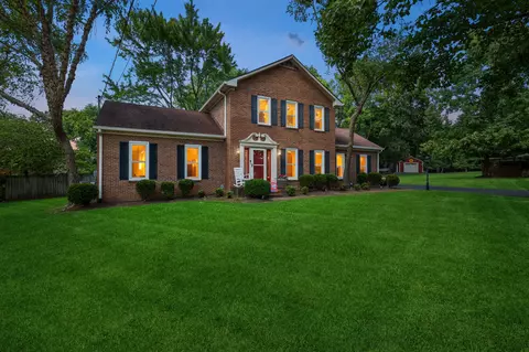 5716 Saint Charles Ct, Hermitage, TN 37076