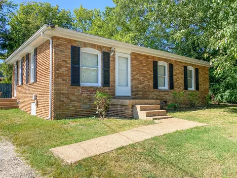 608 Farview Dr, Madison, TN 37115