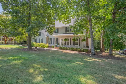 106 Thomaswood Chase, Tullahoma, TN 37388