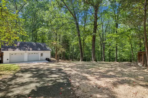 Exterior - 205 Tanglewood Dr, Dickson, TN 37055 photo 16 of 16