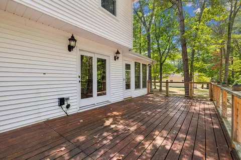 Exterior - 205 Tanglewood Dr, Dickson, TN 37055 photo 10 of 16