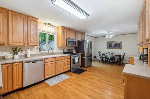 Kitchen - 205 Tanglewood Dr, Dickson, TN 37055 photo 1 of 6
