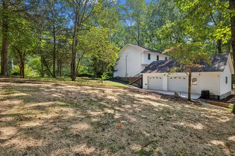 Exterior - 205 Tanglewood Dr, Dickson, TN 37055 photo 15 of 16
