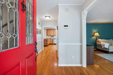Entry Way - 205 Tanglewood Dr, Dickson, TN 37055 photo 1 of 8