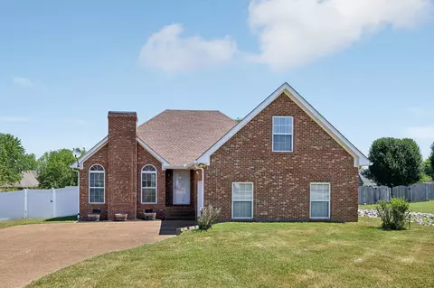 1205 Hunters Point Ln, Spring Hill, TN 37174