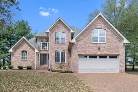 1067 Franklin Dr, Greenbrier, TN 37073
