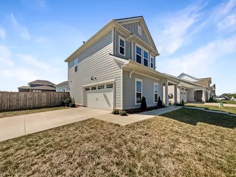 Exterior - 4009 John Marsh Rd, Spring Hill, TN 37174 photo 3 of 4