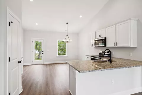 400 Broadview St, Chapel Hill, TN 37034
