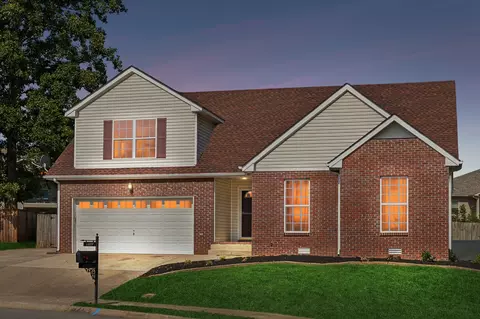 1407 Cedar Springs Cir, Clarksville, TN 37042