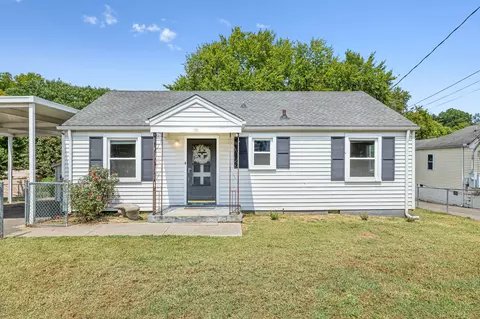 70 Jonell Dr, Nashville, TN 37210