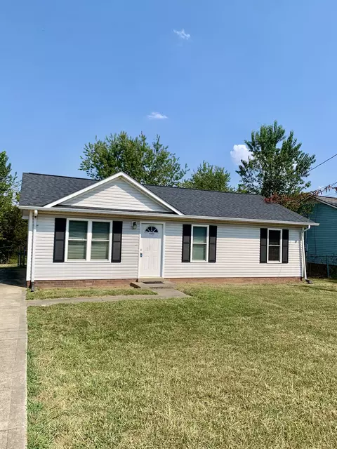 309 Ashley St, Oak Grove, KY 42262