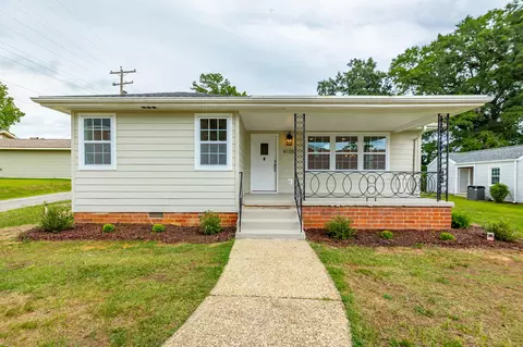 4105 Albemarle Ave, Chattanooga, TN 37411
