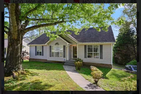 13230 Emerald Creek Cir, Soddy Daisy, TN 37379